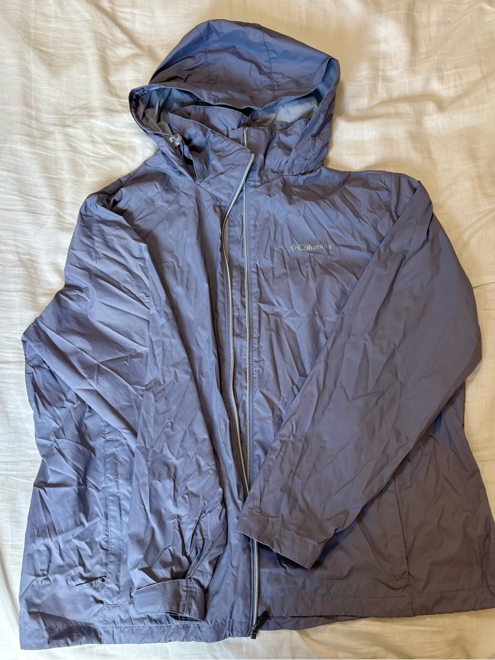 Columbia women’s Lightweight Hooded Rain Jacket - Dusty Lavender
